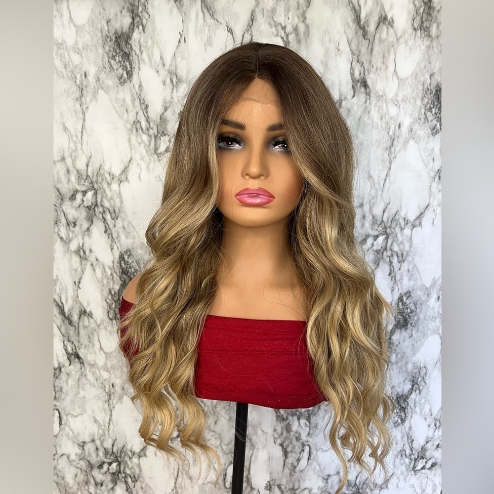 Women’s Long Wavy Ombre Lace Front Wig - Brown to Blonde